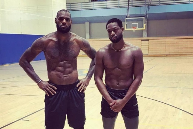 马卡：维拉、布莱顿等5队有意引进皇马前锋贡萨洛-加西亚（马卡：包括维拉、布莱顿在内的五队有意签下皇马前锋贡萨洛-加西亚）