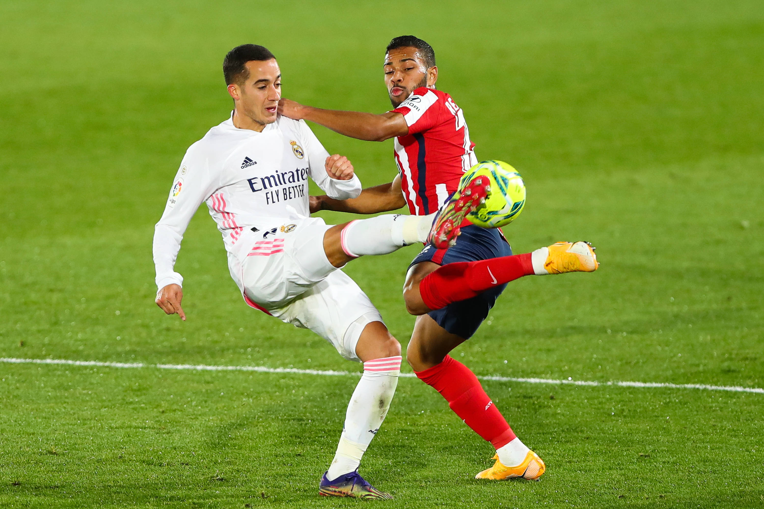 世界波绝杀助队挺进世界杯，蒂尔尼当选苏格兰本场最佳球员（神仙球压哨制胜送队闯进世界杯，蒂尔尼获评苏格兰全场最佳）