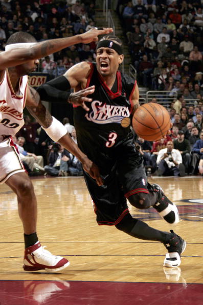 开拓者明日战快船伤病报告：罗威出战成疑，格兰特继续缺阵（开拓者明日迎战快船伤情更新：罗威出战成疑，格兰特继续缺阵）