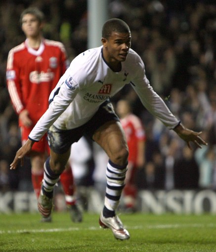 U22国足vs韩国U22：拜合拉木、汪士钦、王博豪首发，李昊出战（U22中国队对阵韩国U22：拜合拉木、汪士钦、王博豪先发，李昊登场）